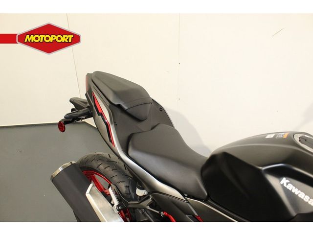kawasaki - z500-se