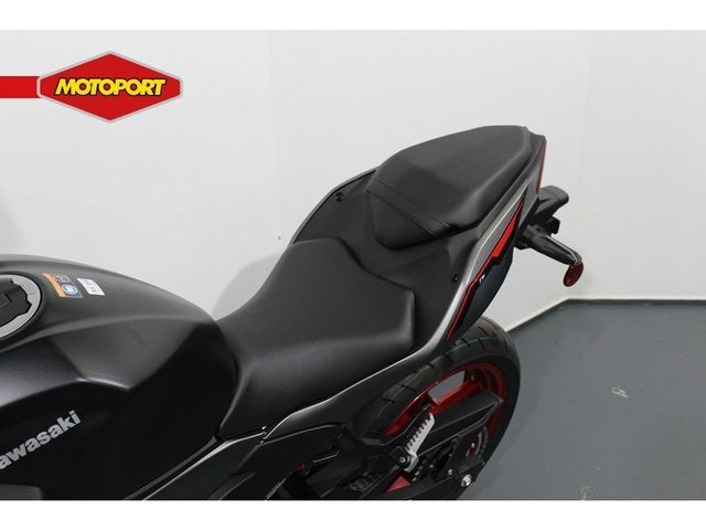 kawasaki - z500-se