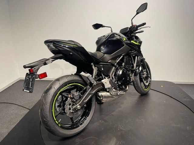 kawasaki - z650