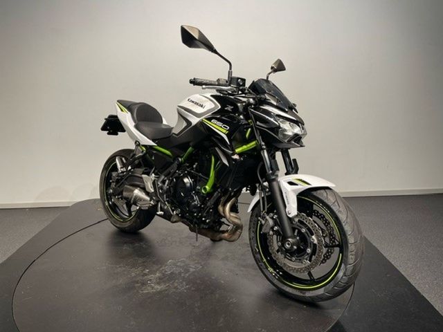 kawasaki - z650