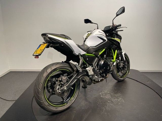 kawasaki - z650