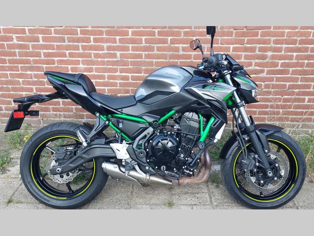 kawasaki - z650