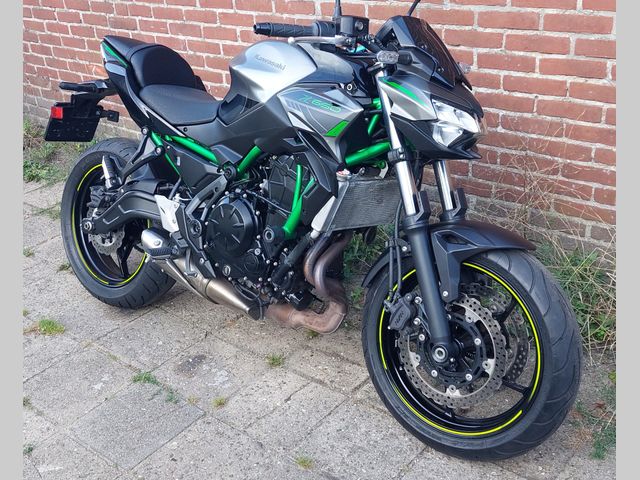 kawasaki - z650