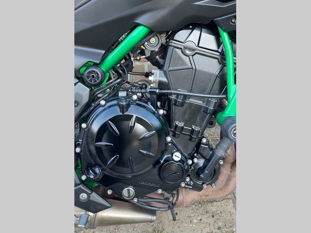 kawasaki - z650