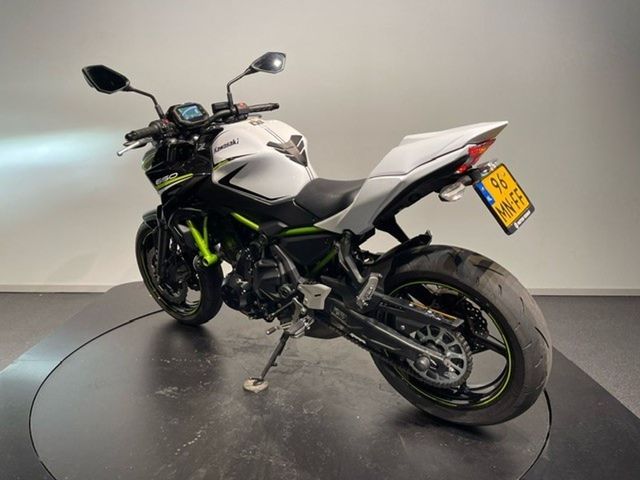 kawasaki - z650