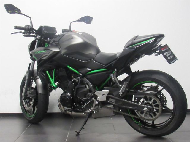 kawasaki - z650