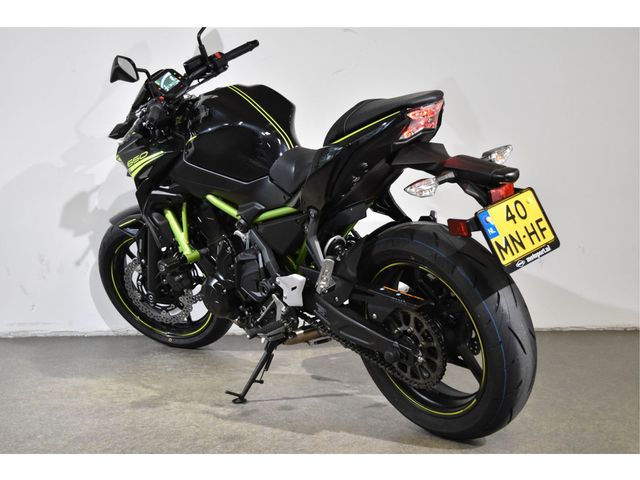 kawasaki - z650