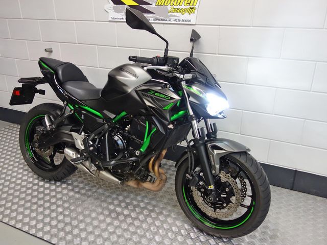 kawasaki - z650