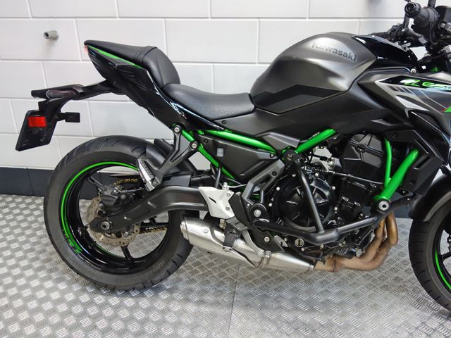 kawasaki - z650