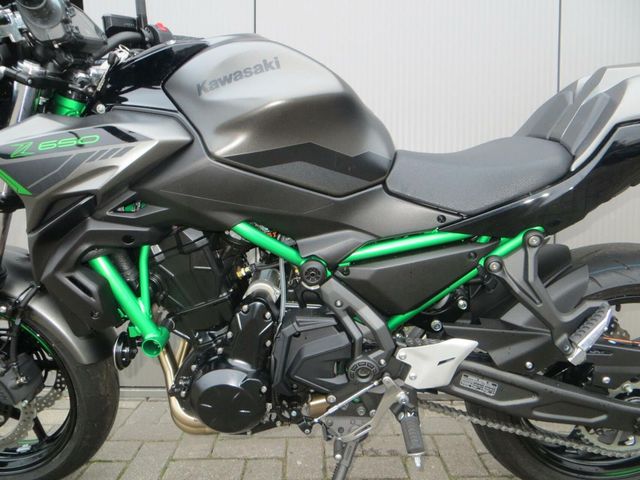 kawasaki - z650