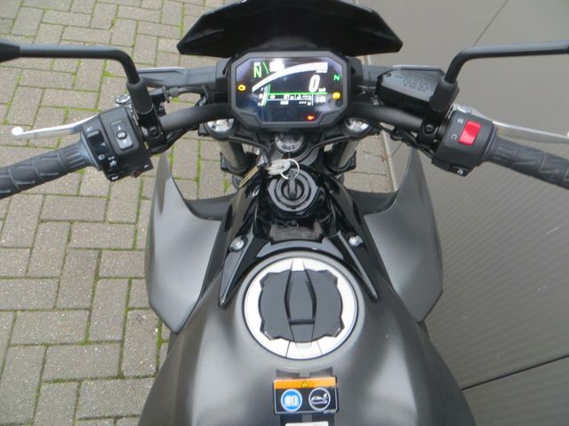 kawasaki - z650