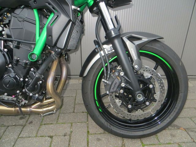 kawasaki - z650