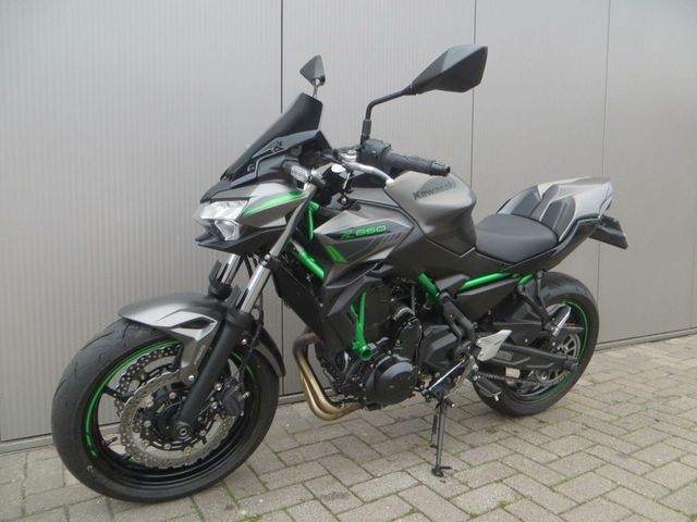 kawasaki - z650