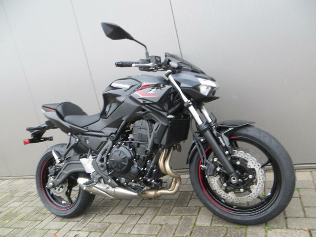 kawasaki - z650