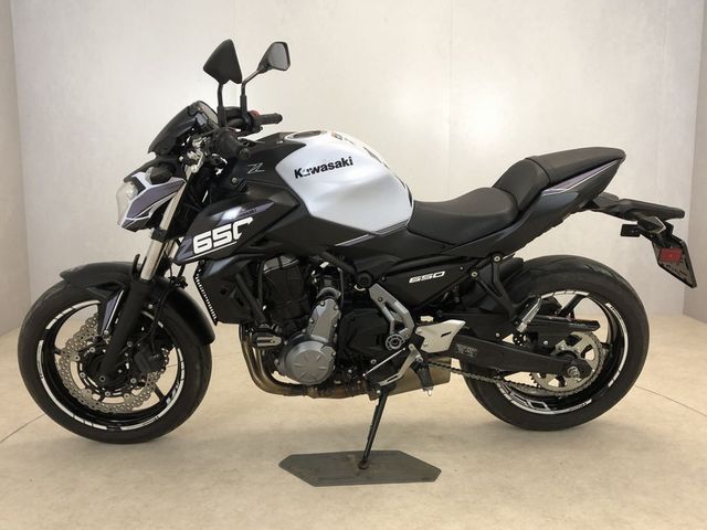 kawasaki - z650