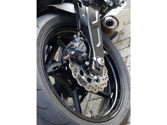 kawasaki - z650