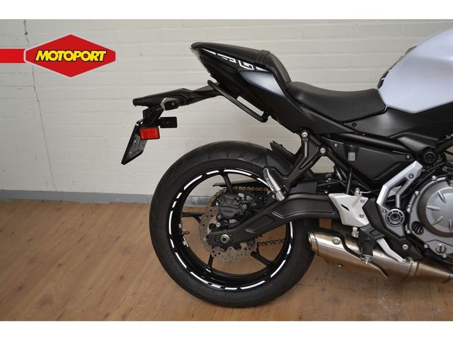 kawasaki - z650
