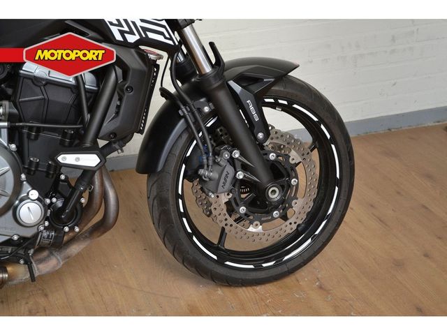 kawasaki - z650