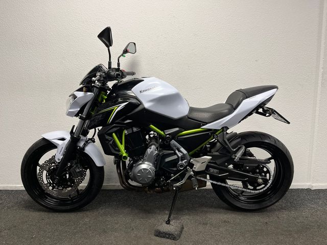 kawasaki - z650