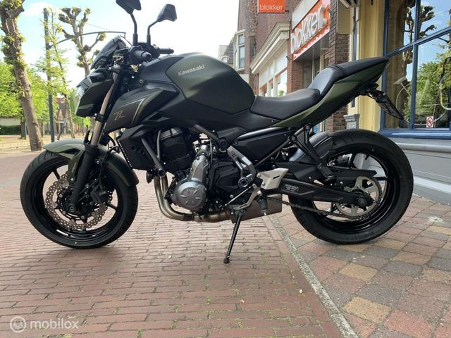 kawasaki - z650