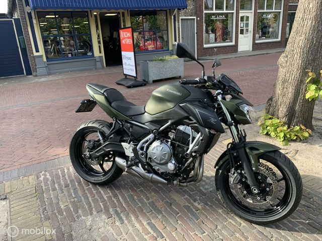 kawasaki - z650