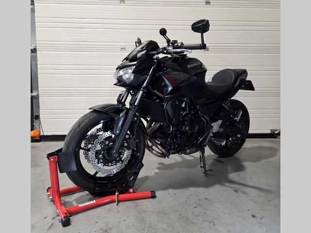 kawasaki - z650
