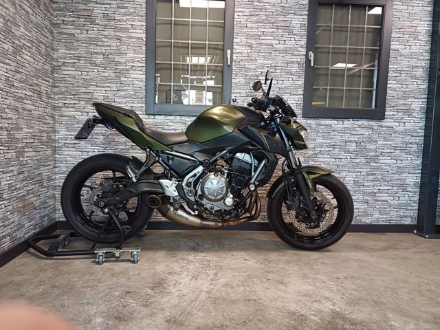 kawasaki - z650