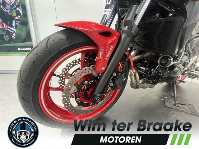kawasaki - z650