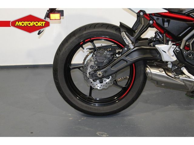 kawasaki - z650