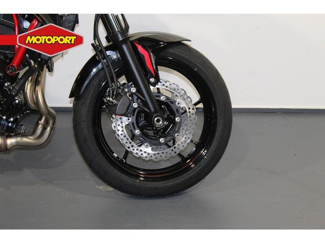 kawasaki - z650