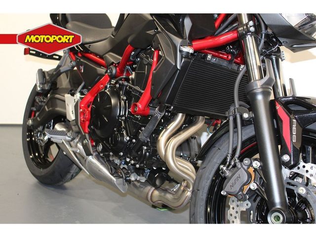 kawasaki - z650