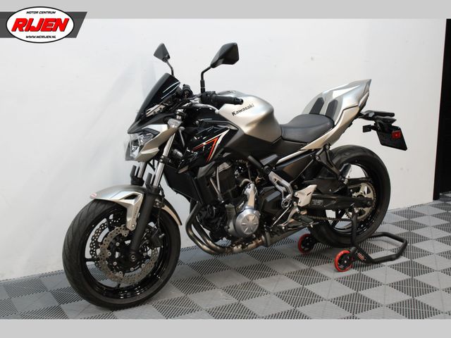 kawasaki - z650