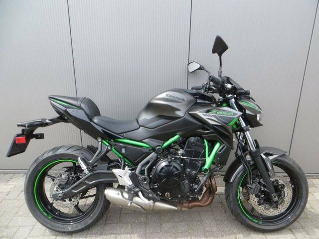 kawasaki - z650