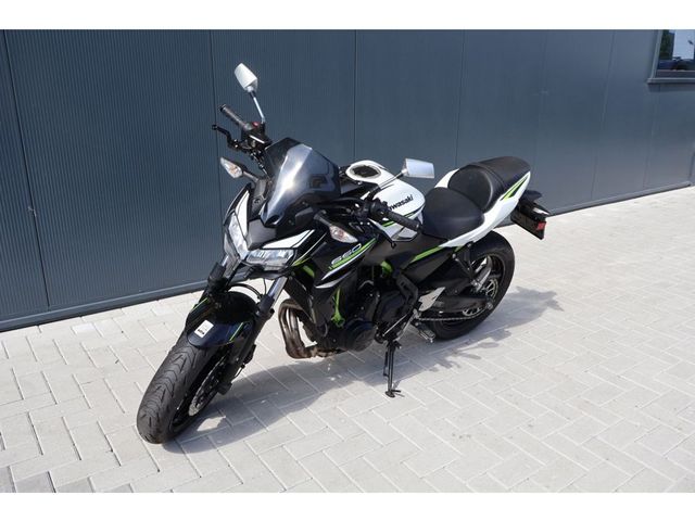 kawasaki - z650