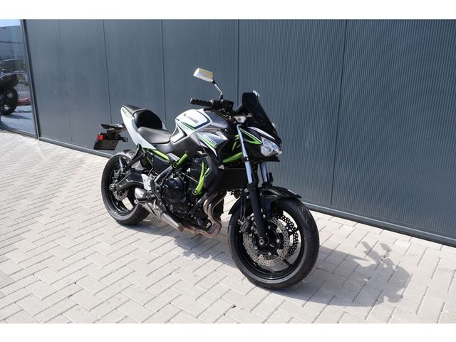 kawasaki - z650