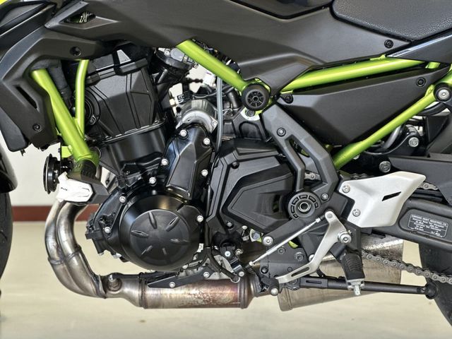 kawasaki - z650-abs