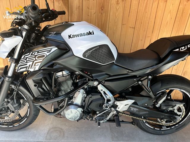 kawasaki - z650-abs