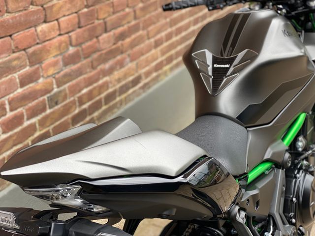 kawasaki - z650-abs