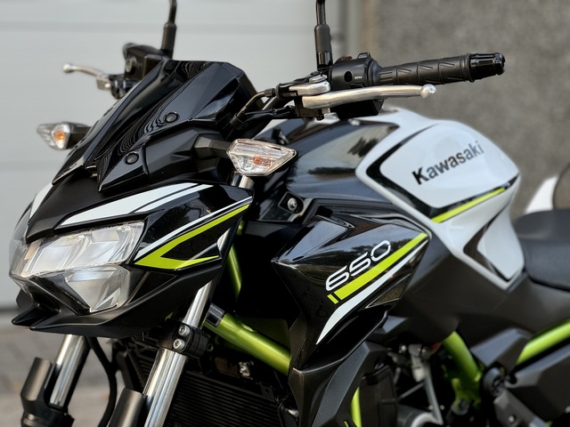 kawasaki - z650-abs