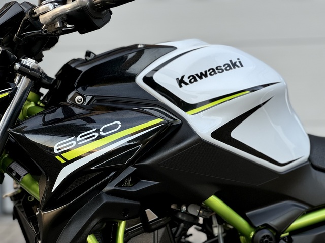 kawasaki - z650-abs