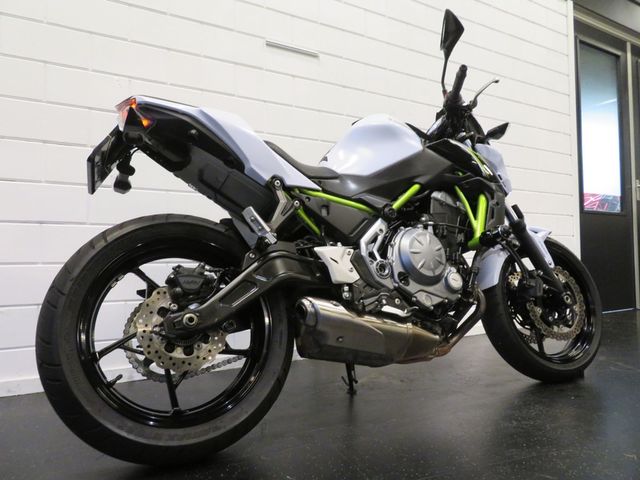 kawasaki - z650-abs