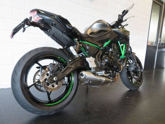 kawasaki - z650-abs