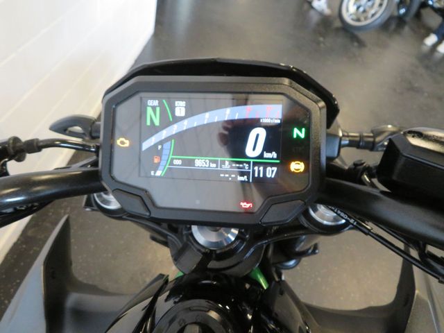 kawasaki - z650-abs