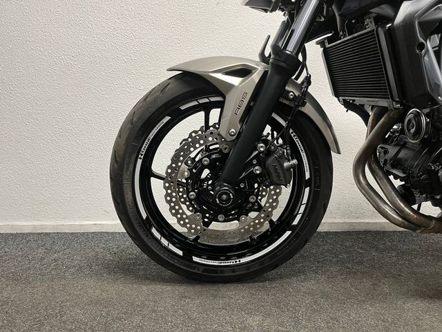 kawasaki - z650-abs