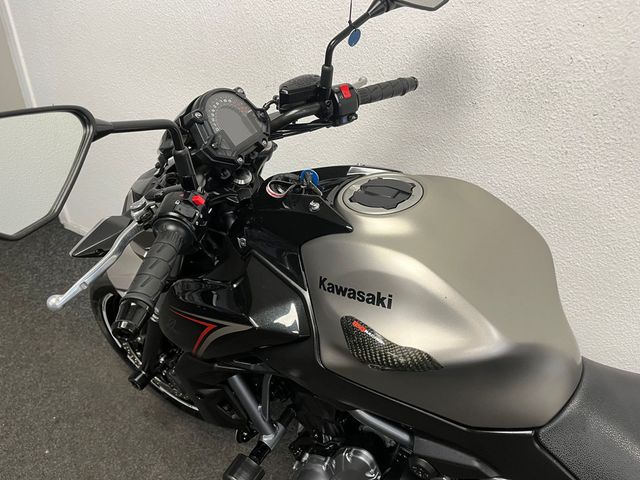 kawasaki - z650-abs