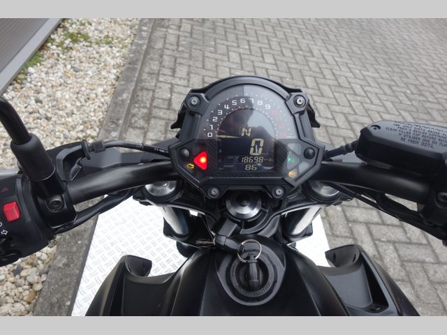 kawasaki - z650-abs