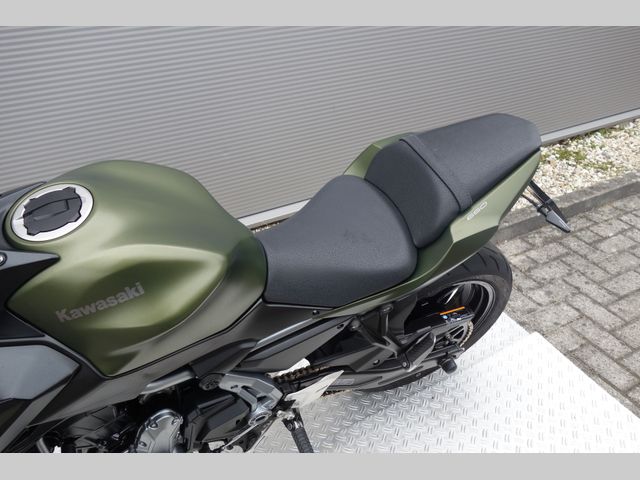 kawasaki - z650-abs