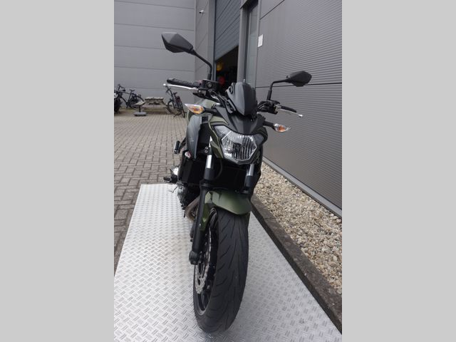 kawasaki - z650-abs