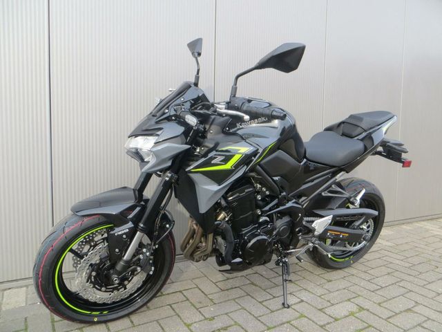 kawasaki - z900