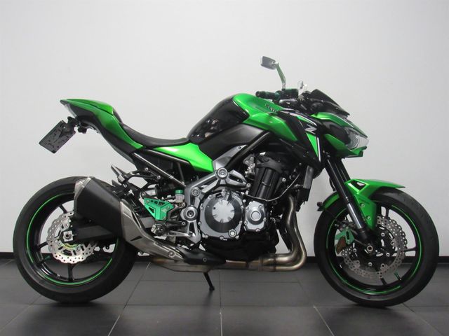 kawasaki - z900